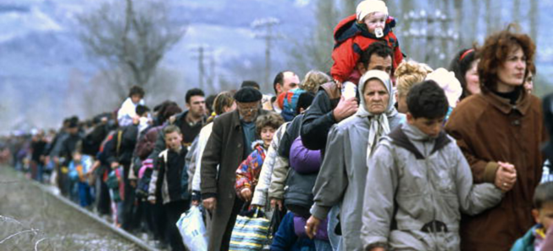 Kosovo migrants 